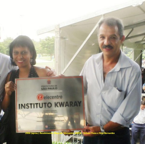 Implantação de iniciativas comunitárias ligadas à tecnologia social (c. 2008).